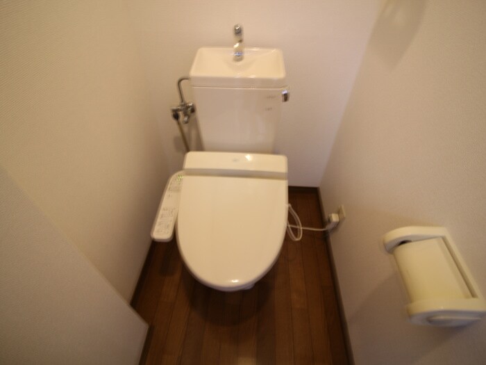 ハイヒル愛宕山の物件内観写真