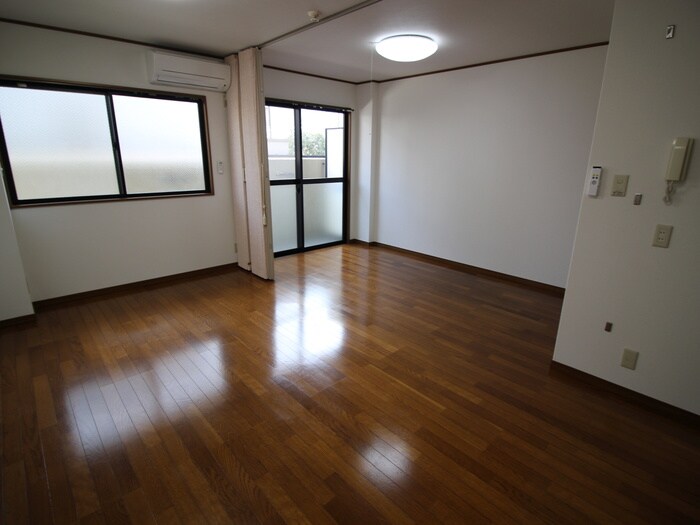 ハイヒル愛宕山の物件内観写真