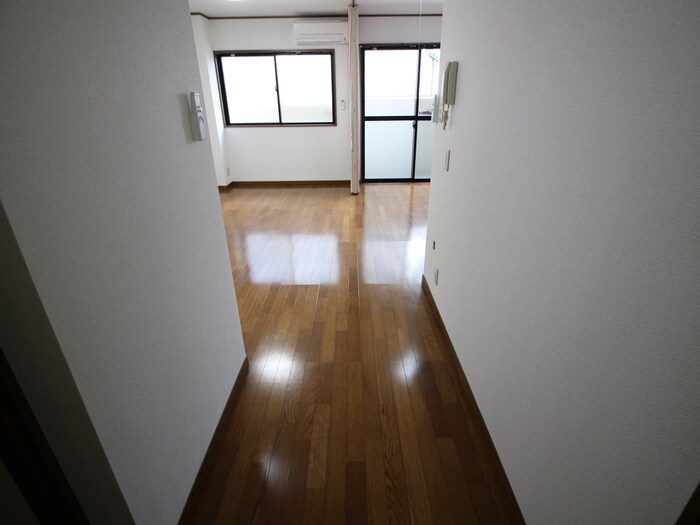 ハイヒル愛宕山の物件内観写真