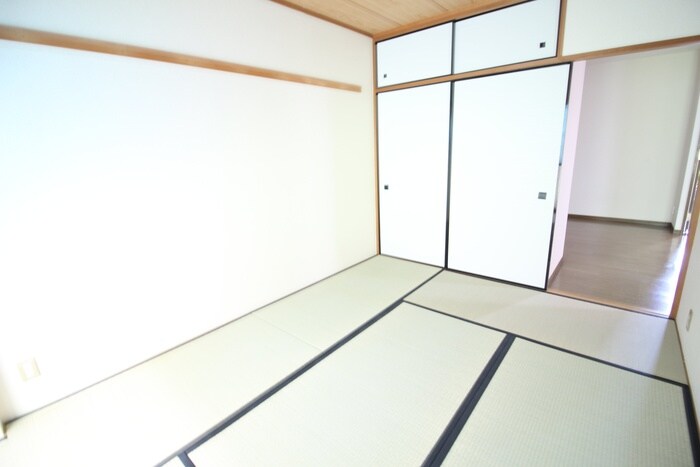 パステル新堂の物件内観写真