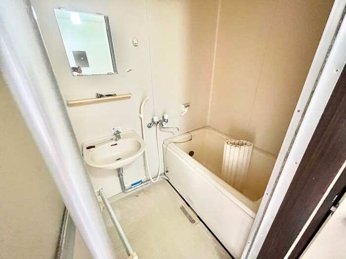 乾ハイツＢ棟の物件内観写真