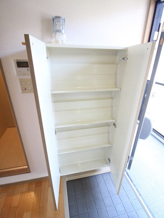 メゾンクレールS Bの物件内観写真