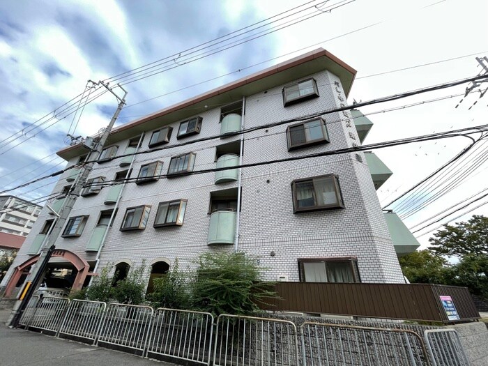 パレ中久世Ⅱの物件外観写真