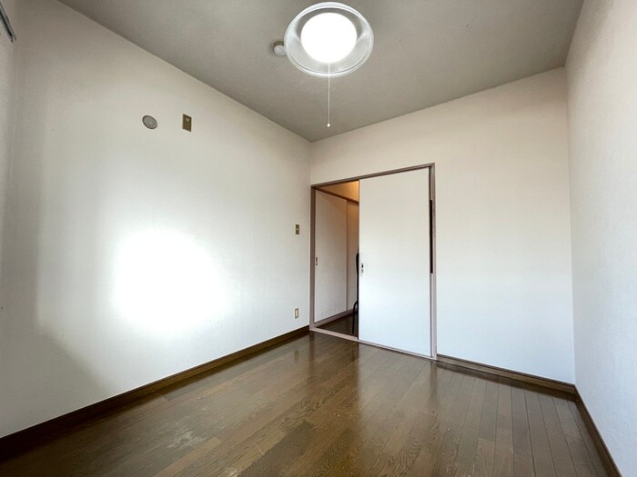 パレ中久世Ⅱの物件内観写真