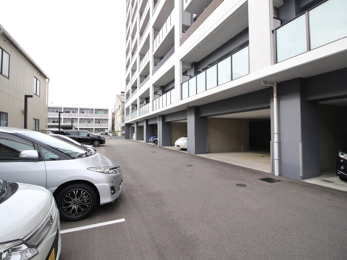 クリスタ京都の物件外観写真