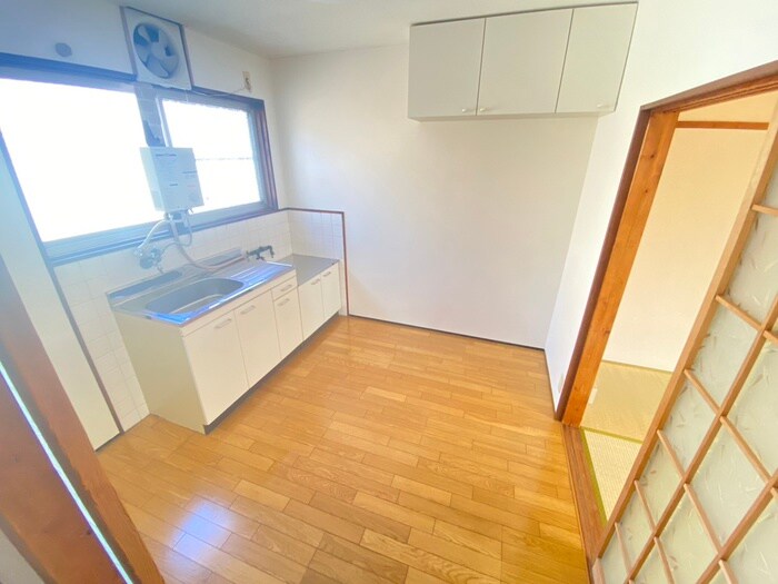 花園土堂町貸家の物件内観写真