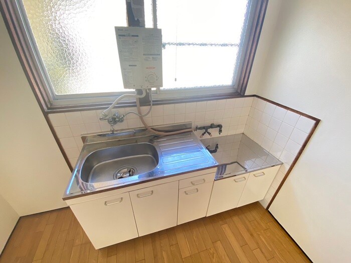 花園土堂町貸家の物件内観写真