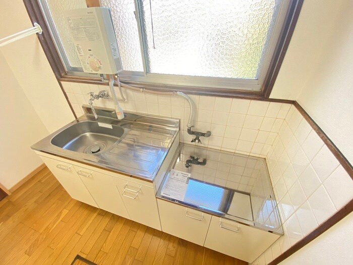 花園土堂町貸家の物件内観写真