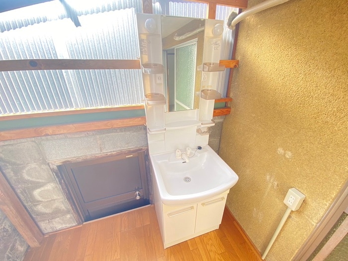 花園土堂町貸家の物件内観写真