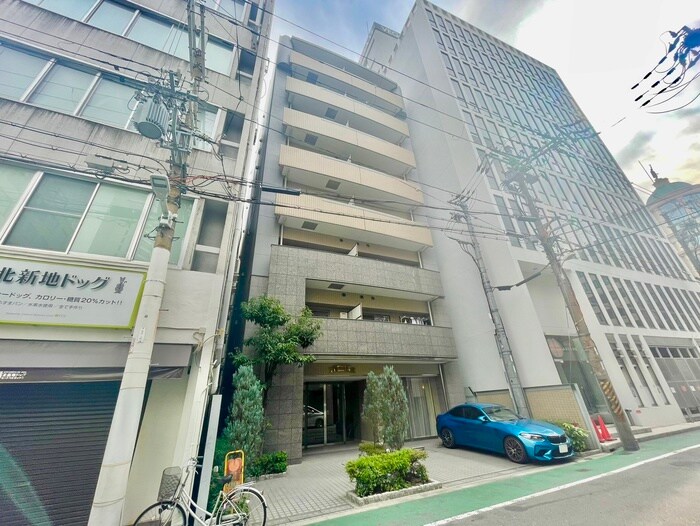 ＣＨＥＺＣＬＡＲＡの物件外観写真