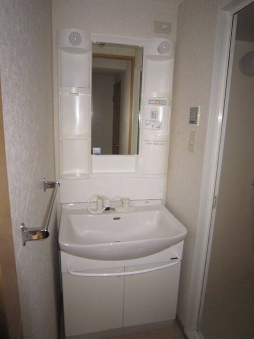 ＣＨＥＺＣＬＡＲＡの物件内観写真