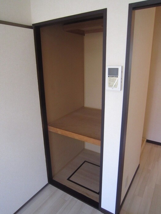 ジュネス阪本の物件内観写真