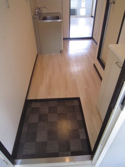 ジュネス阪本の物件内観写真