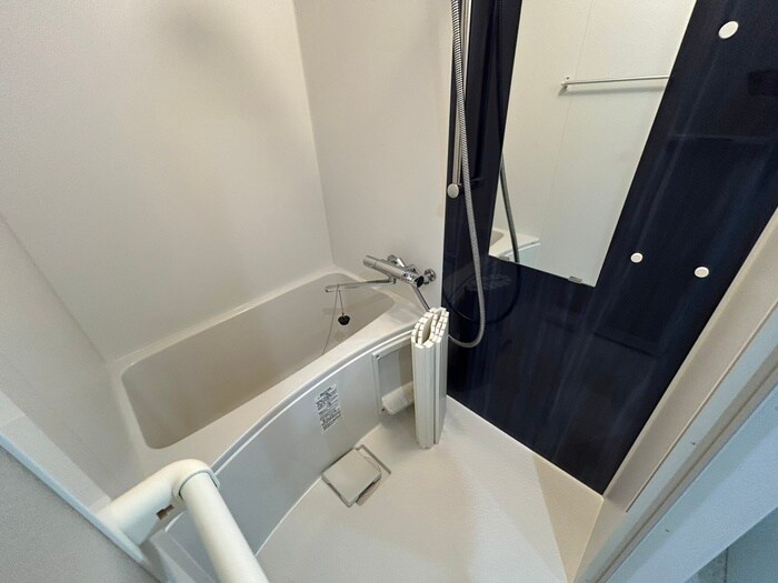 エヌエムサンカンテキャトフE棟の物件内観写真