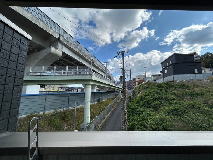 エヌエムサンカンテキャトフE棟の物件内観写真