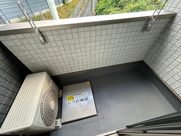 エヌエムサンカンテキャトフE棟の物件内観写真