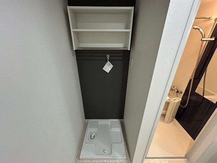 エヌエムサンカンテキャトフE棟の物件内観写真