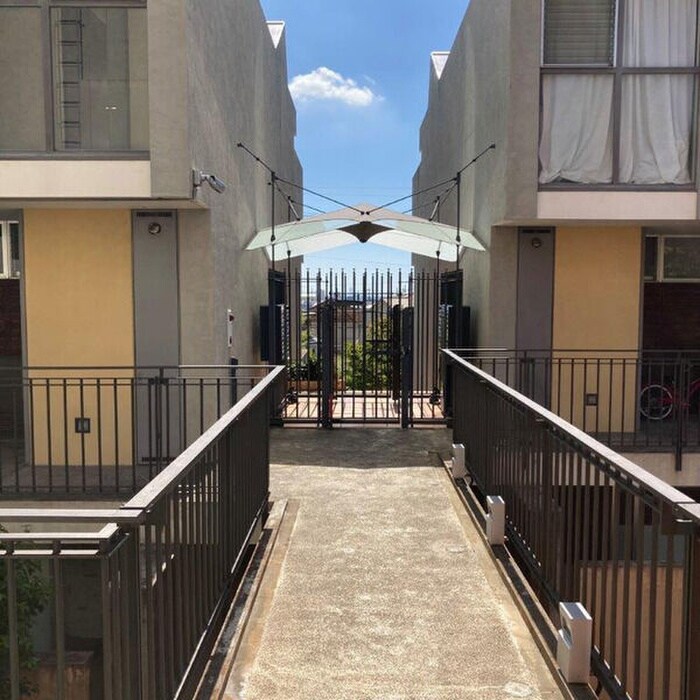 ゼファーヒル(101)の物件外観写真