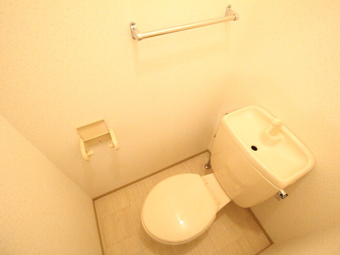 ファミ－ル麻野の物件内観写真