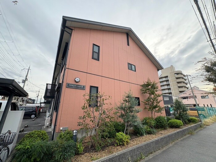 グレイスコ－トⅡの物件外観写真