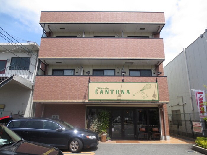 梅桃館の物件外観写真