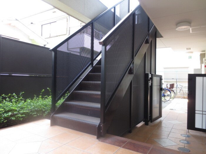 梅桃館の物件外観写真