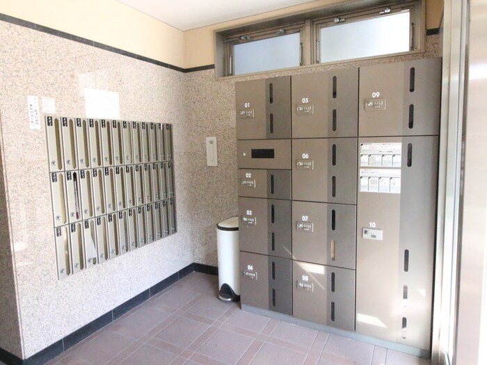 ウインドバリー２番館の物件外観写真