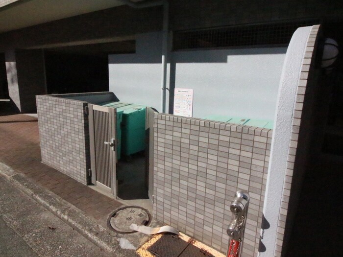 ウインドバリー２番館の物件外観写真