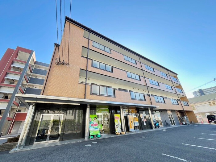 グロ－リ南草津の物件外観写真