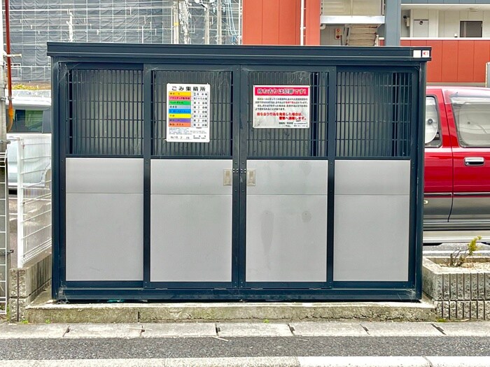 グロ－リ南草津の物件外観写真