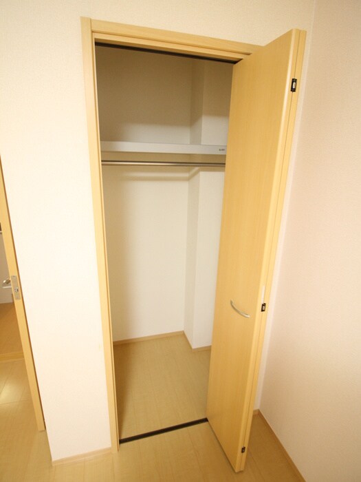 エスポワ－ルの物件内観写真