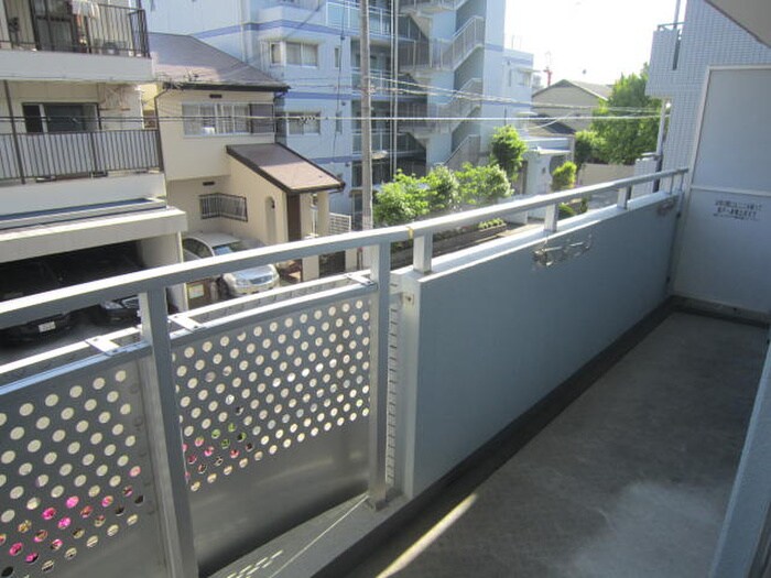 ジオレミヨ甲子園口の物件内観写真