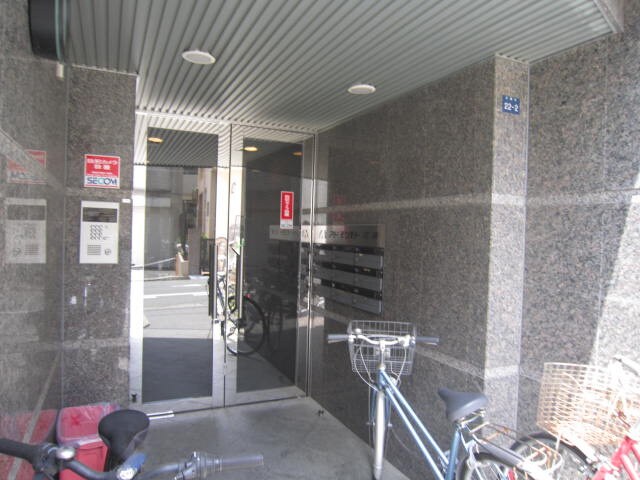 アドモリモト花隈の物件外観写真