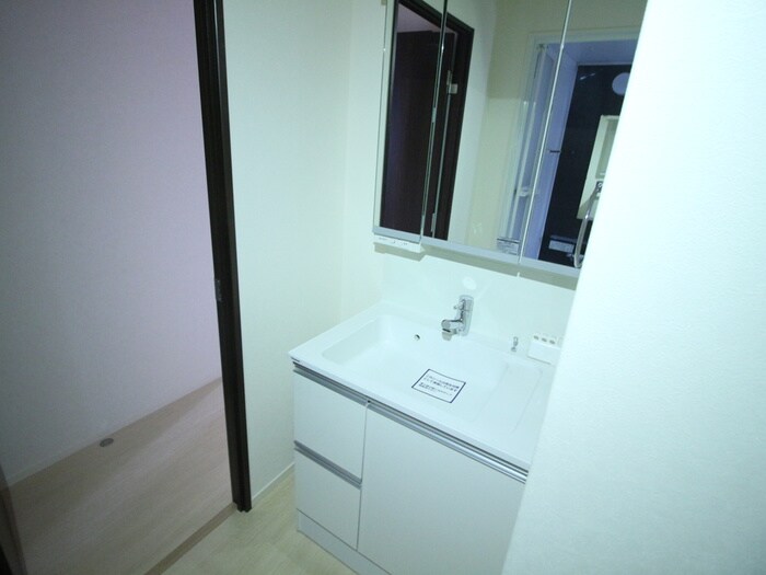 アクエルド野崎通の物件内観写真