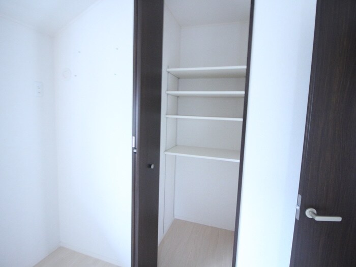 アクエルド野崎通の物件内観写真