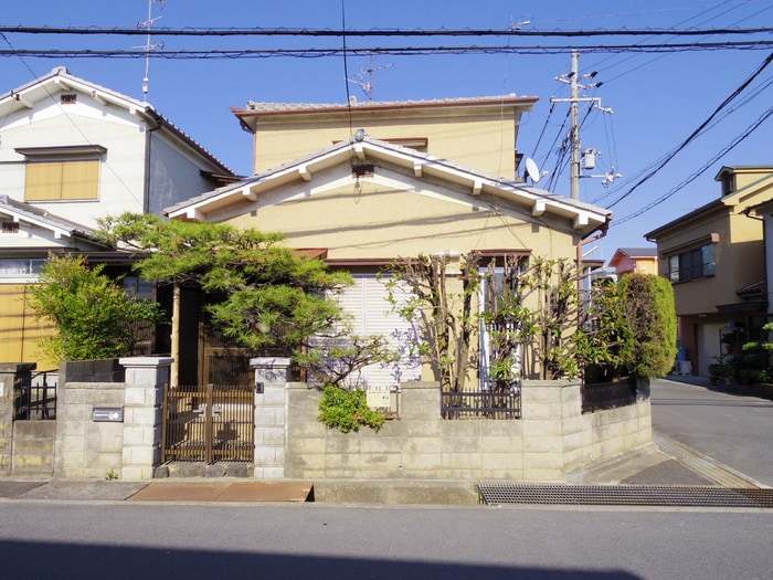 枇杷庄鹿背田一戸建の物件外観写真