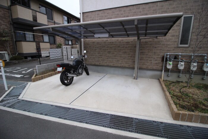 アムールSelvaの物件外観写真