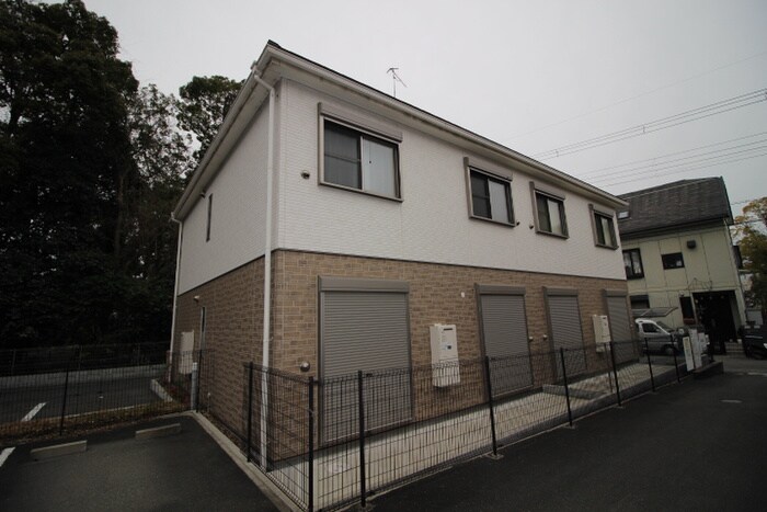 アムールSelvaの物件外観写真