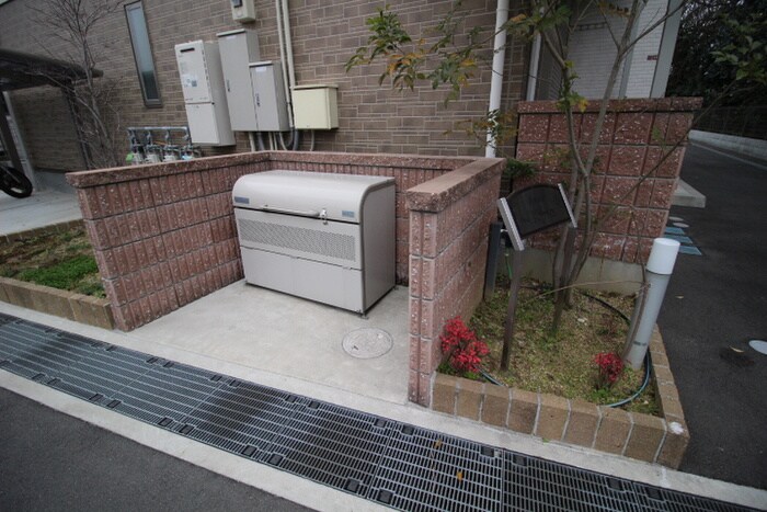 アムールSelvaの物件外観写真