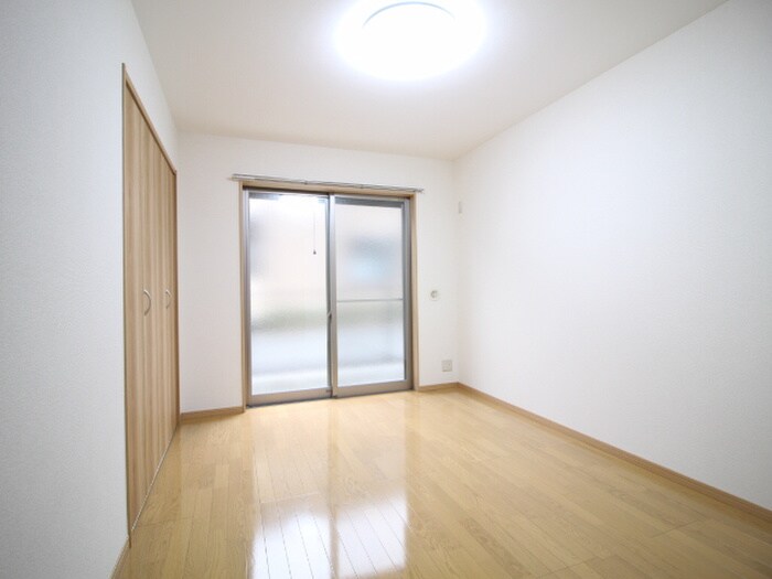 アムールSelvaの物件内観写真