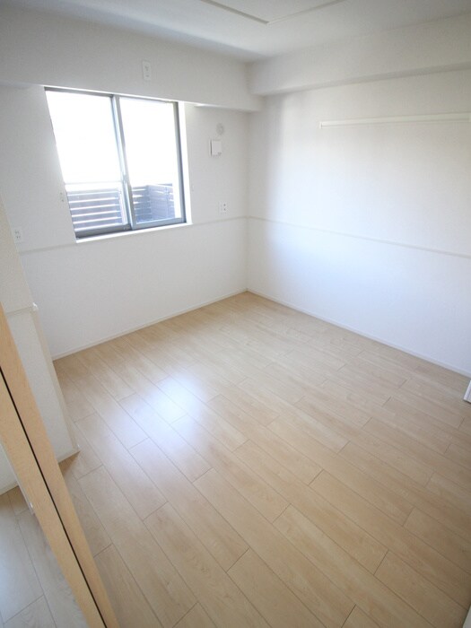 ﾚﾌｨﾅｰﾄﾞ・ｺﾝﾄﾞﾐﾆｵの物件内観写真