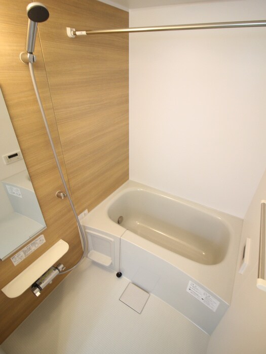 ﾚﾌｨﾅｰﾄﾞ・ｺﾝﾄﾞﾐﾆｵの物件内観写真