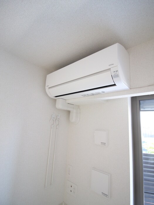 ﾚﾌｨﾅｰﾄﾞ・ｺﾝﾄﾞﾐﾆｵの物件内観写真