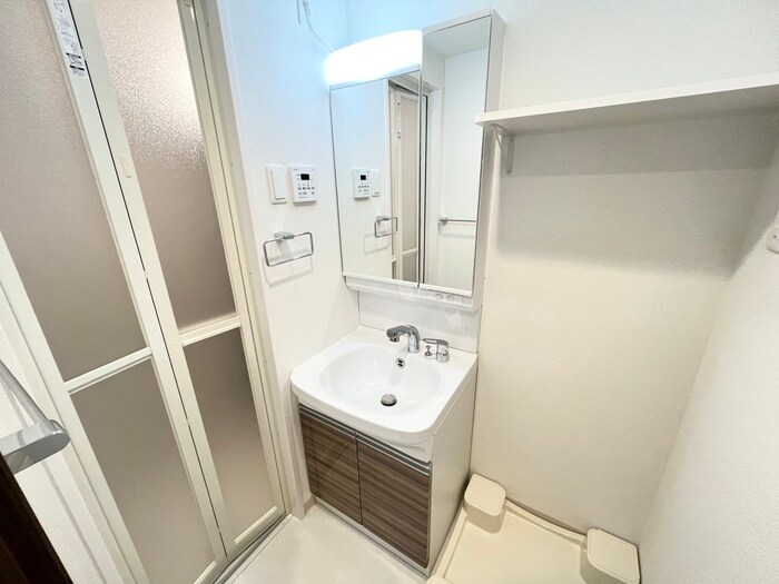 ﾌｫｰﾘｱﾗｲｽﾞ大阪ﾐｯﾃ(601)の物件内観写真