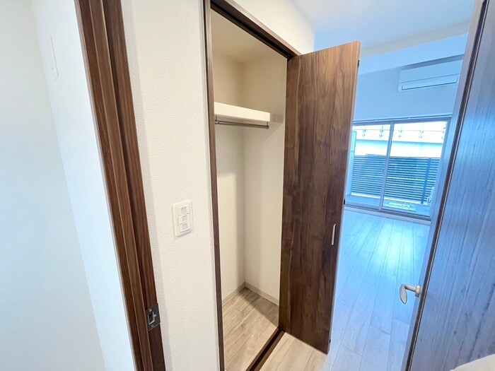 ﾌｫｰﾘｱﾗｲｽﾞ大阪ﾐｯﾃ(601)の物件内観写真