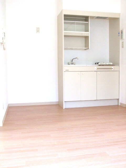 シャト－クレ－ルの物件内観写真