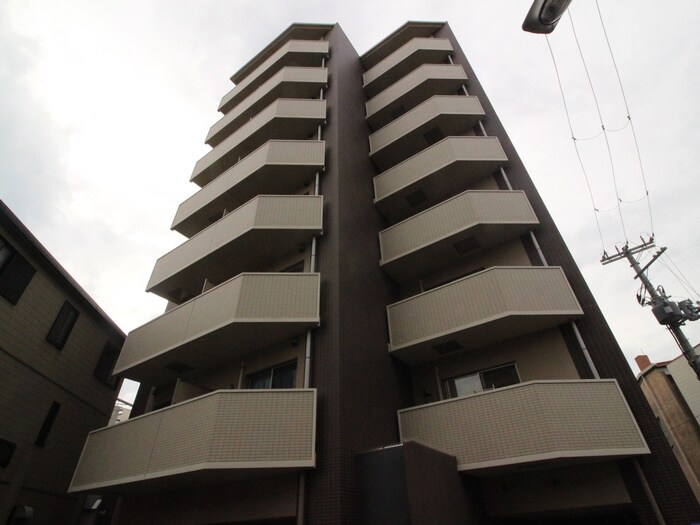 プリマベラ福島の物件外観写真