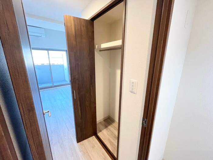 ﾌｫｰﾘｱﾗｲｽﾞ大阪ﾐｯﾃ(603)の物件内観写真