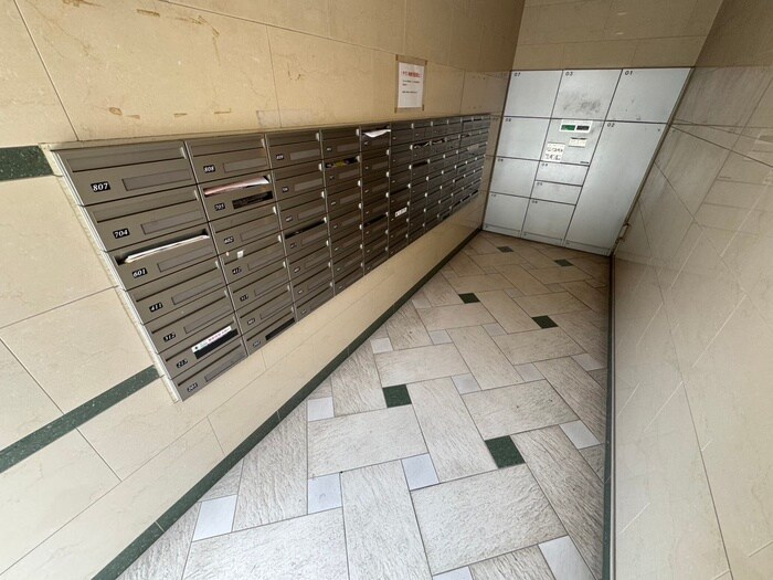 プラ・ディオ森小路セレニテの物件外観写真