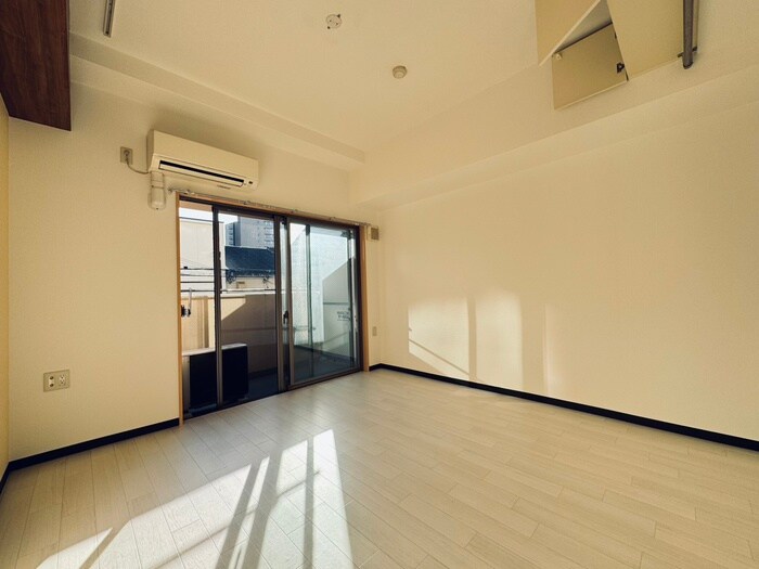 プラ・ディオ森小路セレニテの物件内観写真